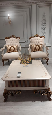 Dreisitzer Chesterfield Barock Couch Möbel Sofa Couchen Stoff Gold