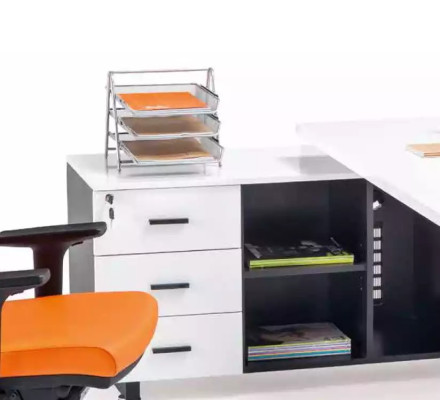 Büromöbel Einrichtung Schreibtisch Aktenschrank Couchtisch 4 tlg. Set