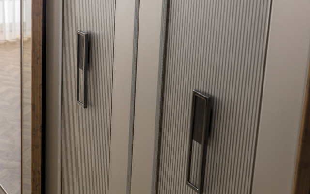 Garderobenschrank Schrank Spiegel Holzschrank Beige