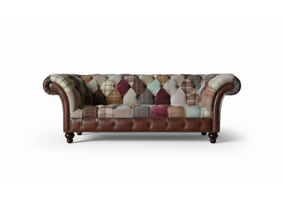 Farbenfrohes Designer-Sofa im Chesterfield-Design mit drei Sitzplätzen