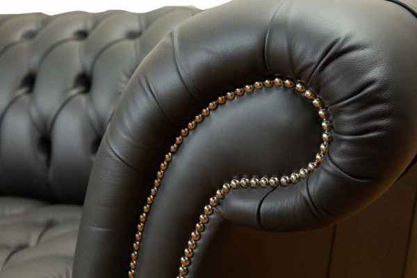 Chesterfield Design Luxus Polster Sofa Couch Sitz Leder Neu Sofa Neu