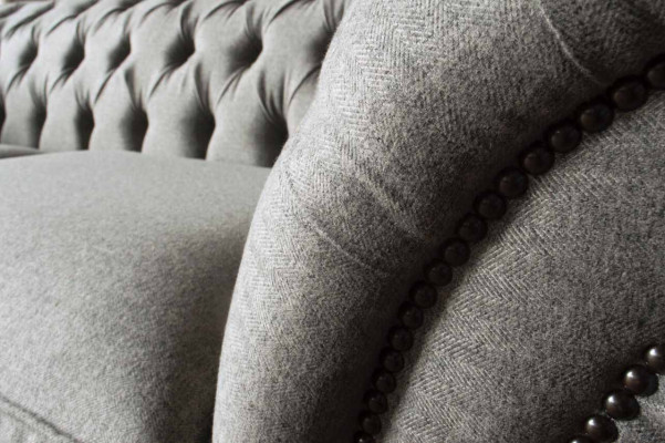 Englische Chesterfield Sofa Couch Büro Möbel Dreisitz Samt 230cm Braun