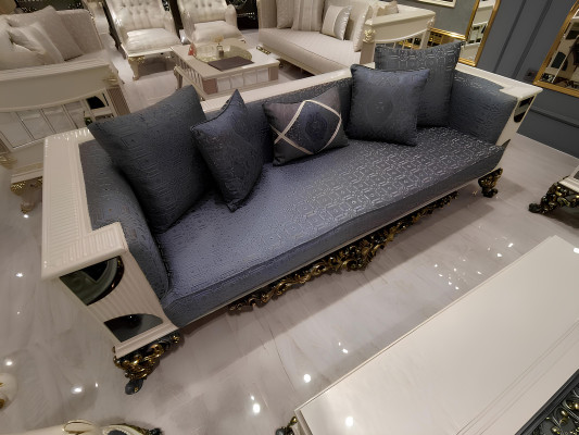 Luxuriöses 3 Sitzer Sofa Edlen Sofa Eleganter Wohnzimmer Art deco Sofa Neu