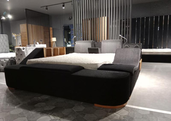 Bunte Schlafzimmer Möbel farbenfrohen Möbeln Bett Betten Schwarz Modern Bett