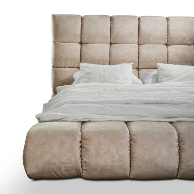 Luxuri Plüsch Bett im Schlafzimmer groß handlich Designer Bett Neu Innenbereich