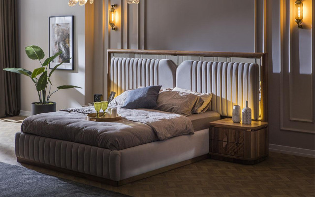 Modernes Schlafzimmer Set Bett + 2x Nachttische + Kommode mit Spiegel Modern