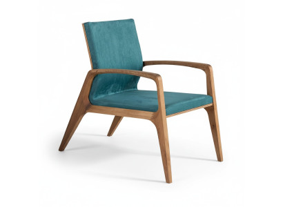 Moderner blauer Stoffsessel aus Holz