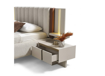 Nachttische aus Holz in Beige modern, stilvolles Schlafzimmer-Design
