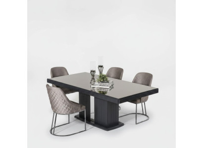 Elegantes Graues Esszimmer Set aus Holz mit modernen Stühlen