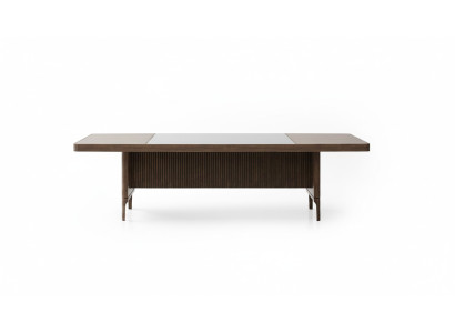 Eleganter Konferenztisch aus Holz in warmem Braun für modernes Büro