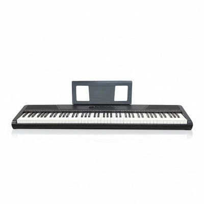 Pohodlné digitální piano: 88 kláves, rytmy, Bluetooth – ideální pro hudebníky