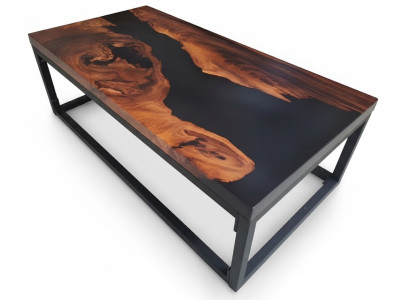 Couchtisch aus Massivholz in Kombination mit hochwertigem Epoxidharz Sofort
