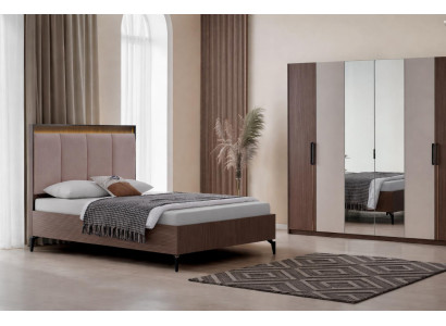 Elegantes Braunes Schlafzimmer Set Polsterbett Holzschrank 2tlg