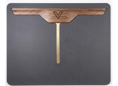 Luxuriöse Rückwand Holz Leder Messing Funktionalität Luxussegment