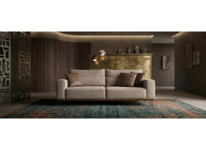 Beiges Designer 3 Sitzer Sofa mit Holzrahmen und Dünnen Metallfußen