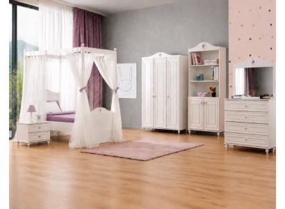 Himmelbett Kleiderschrank Kommode Nachttisch Bücherregal Weiß