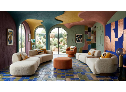 Luxuriöses Wohnzimmer-Set mit Sofas, Sessel und einem Hocker im modernen Stil