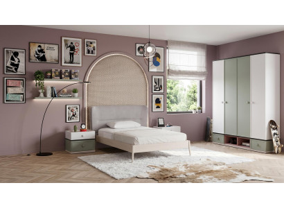 Graues Jugendzimmer Bett großer Kleiderschrank Nachttische hochwertig