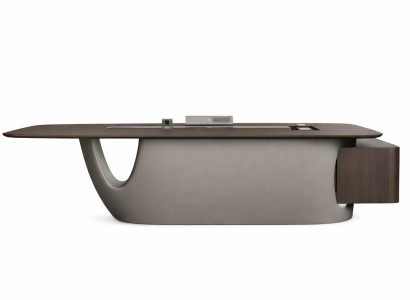 Moderne Chefschreibtisch mit geschwungenem Design und Stauraum