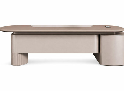 Moderner Chefschreibtisch mit eleganter Optik und praktischem Design