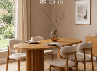 Stilvolles braunes Esszimmer-Set Esstisch aus Holz Stühle Esszimmermöbel