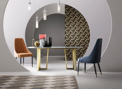 Leder Esstisch in Naturfarben mit Holzgestell, modernes Design