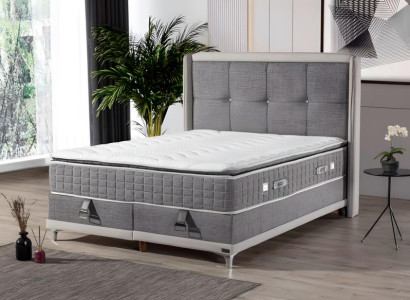 Luxuriöses Boxspringbett Stilvolles Kopfteil für höchsten Komfort und Eleganz
