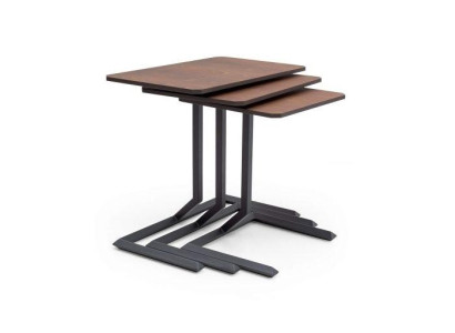 Moderne Beistelltische im Dreierset für stilvolle Wohnräume