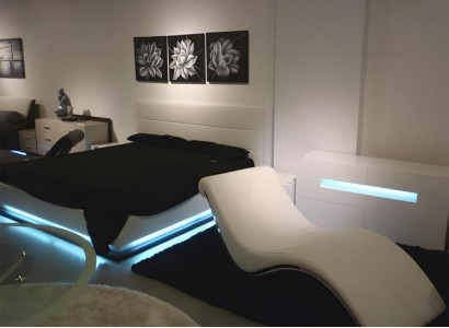 Bett LED Licht Doppelbett 180 x 200 Möbel Einrichtung Schlafzimmer Design  Neu