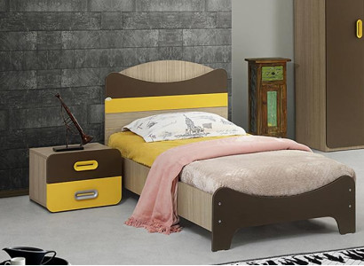 Modernes Bett Kopfteil Nachttisch Design Gelb Braun Akzente Schlafzimmer Möbel