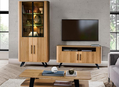 Wohnzimmer 2tlg Vitrine Holzmöbel TV Lowboard Luxuriöses Modern Komplett