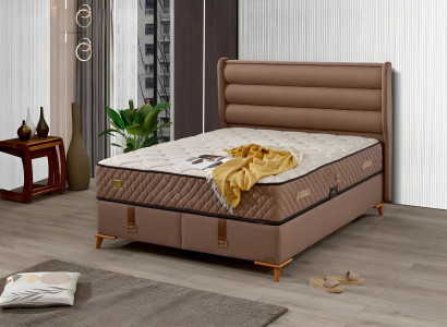 Hochwertiges braunes Holz-Textil Bett mit Matratze im eleganten Stil