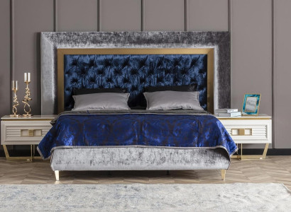 Luxus Top-Qualität Schlafzimmer Polsterbett 2x Nachttische Bett  Set Design