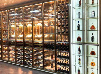 Weinschrank Vitrinenschrank Weinlagerung Weinkellerregal Weinmöbel