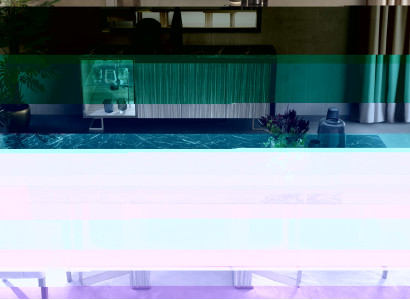 Das originelle  Esszimmer Set 5 tlg (Esstisch+2x Stühle+Konsole+Spiegel)