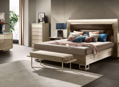 Robuste Schlafzimmer-Set 7 tlg (Bett+2x Nachttisch+2x Kommode+Spiegel+Bank)