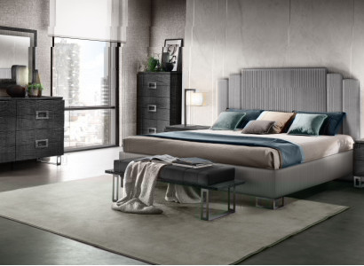 Hochwertiges Schlafzimmer-Set 7 tlg( Bett+Bank+2x Nachttisch+2x Kommode+Spiegel)