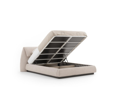 Elegantes Beistelltisch aus Holz in Naturfarben für modernes Design