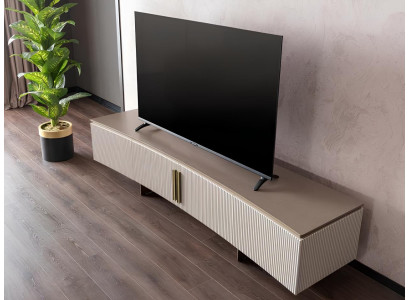 Modernes TV-Lowboard – stilvoll, funktional und perfekt für dein Wohnzimmer.