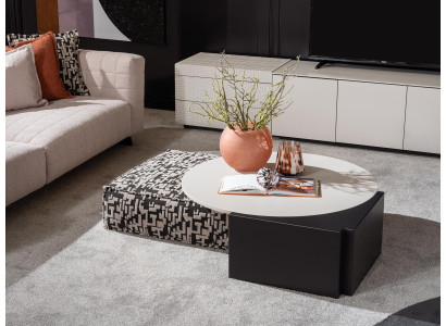 Eleganter Beigefarbener Couchtisch aus Holz Modernes Design