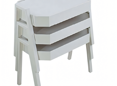 Elegantes weißes Couchtisch-Set aus Holz im modernen Design