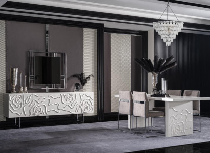 Elegantes weißes Esszimmer Set aus Holz mit Spiegel und Sideboard