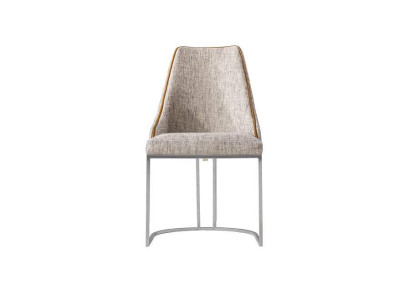 Eleganter Beigefarbener Holzstuhl im modernen Design