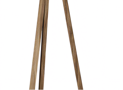 Elegante schwarze Stehlampe aus Holz im modernen Design