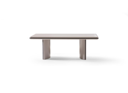 Beiger Holz Couchtisch im modernen Design