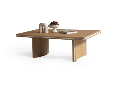 Eleganter brauner Couchtisch aus Holz im klassischen Stil