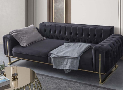 Ein stilvolles Sofa schafft ein Interieur voller Funktionalität