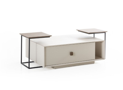 Stilvoller  Couchtisch Modernität, betont durch Details