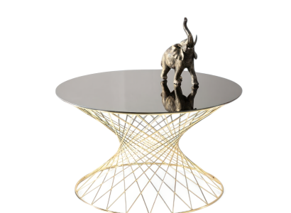 Schicker Couchtisch mit schwarzer Glasplatte und durchbrochenem Goldfuß