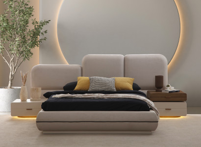 Elegantes Beiges Schlafzimmer-Set Schlafbett 2x Holz Nachttische